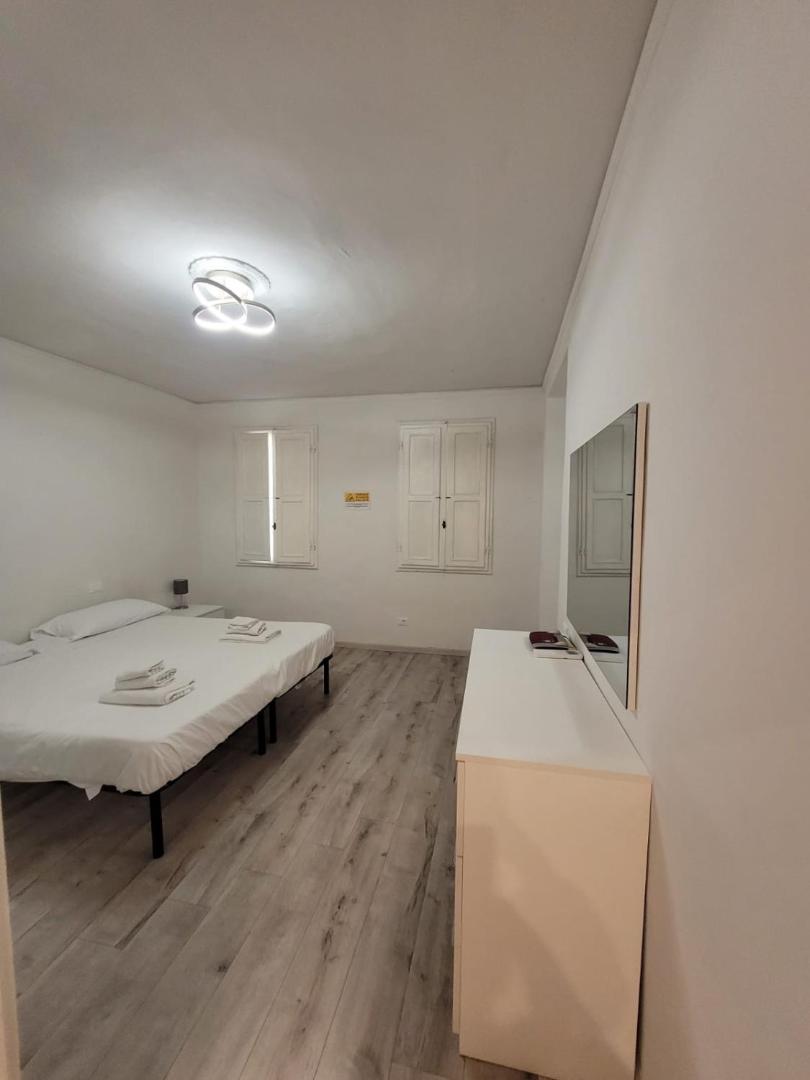 Bilde 3: Spacious & Trendy 2BR apartment