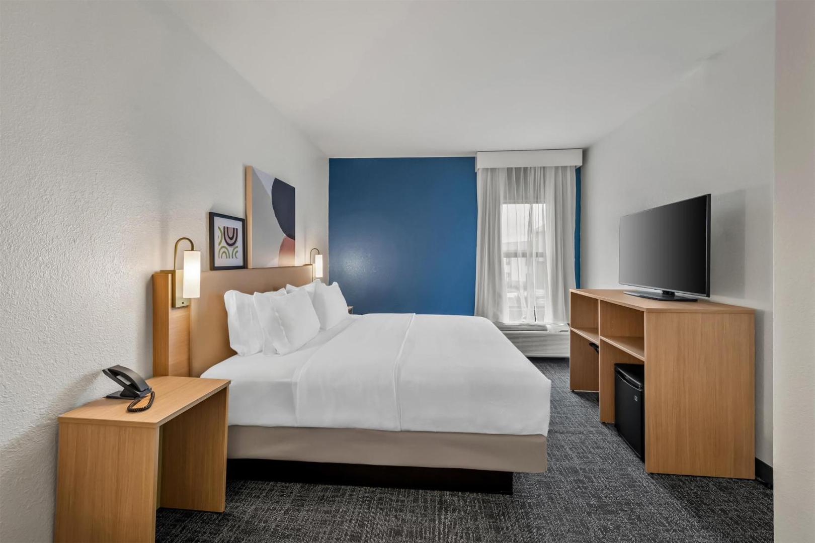 Billede 2: Spark by Hilton Spring Lake Fayetteville