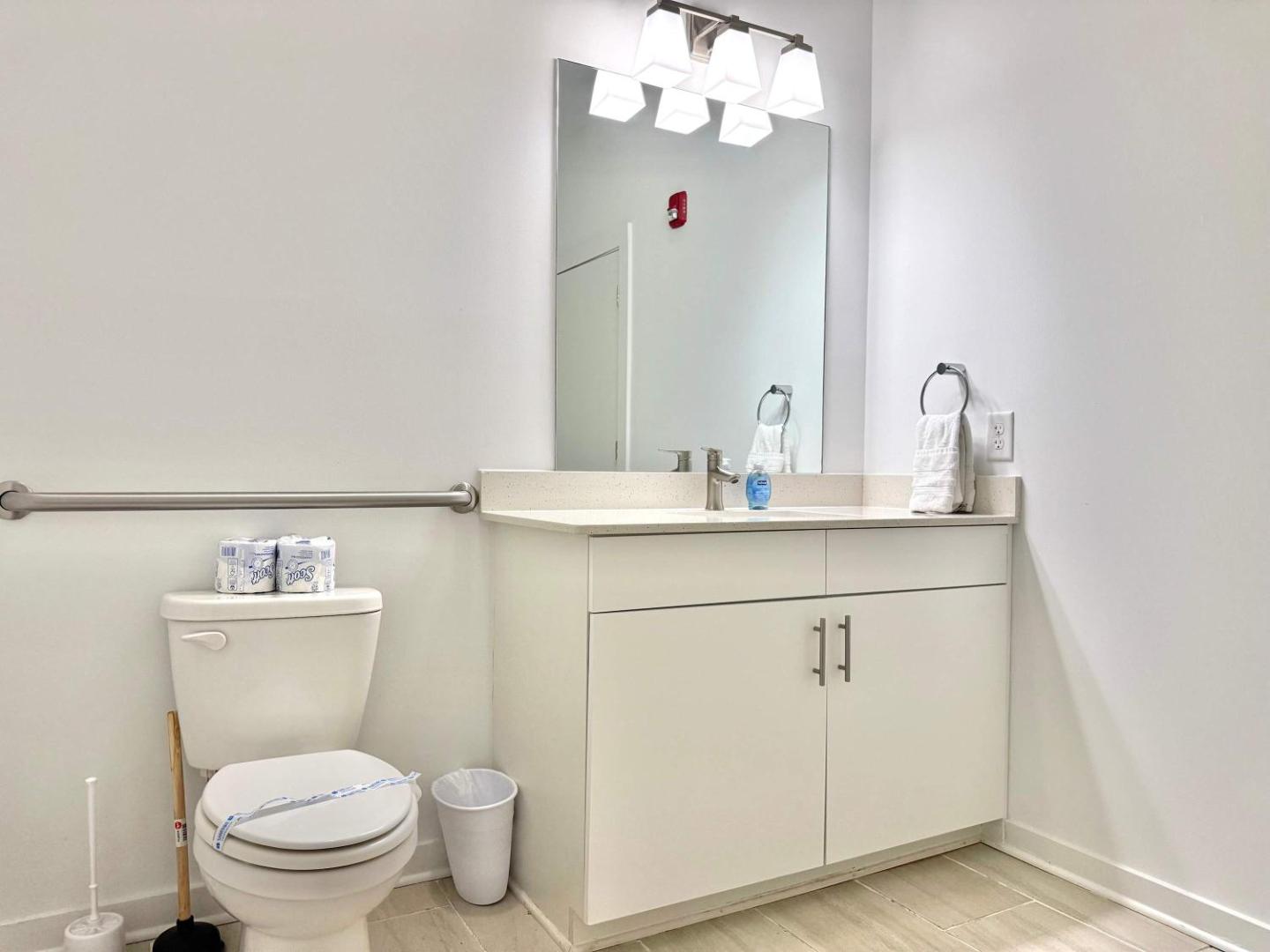 Billede 9: Accessible & Spacious 1B1B condo ATL 542Blvd102