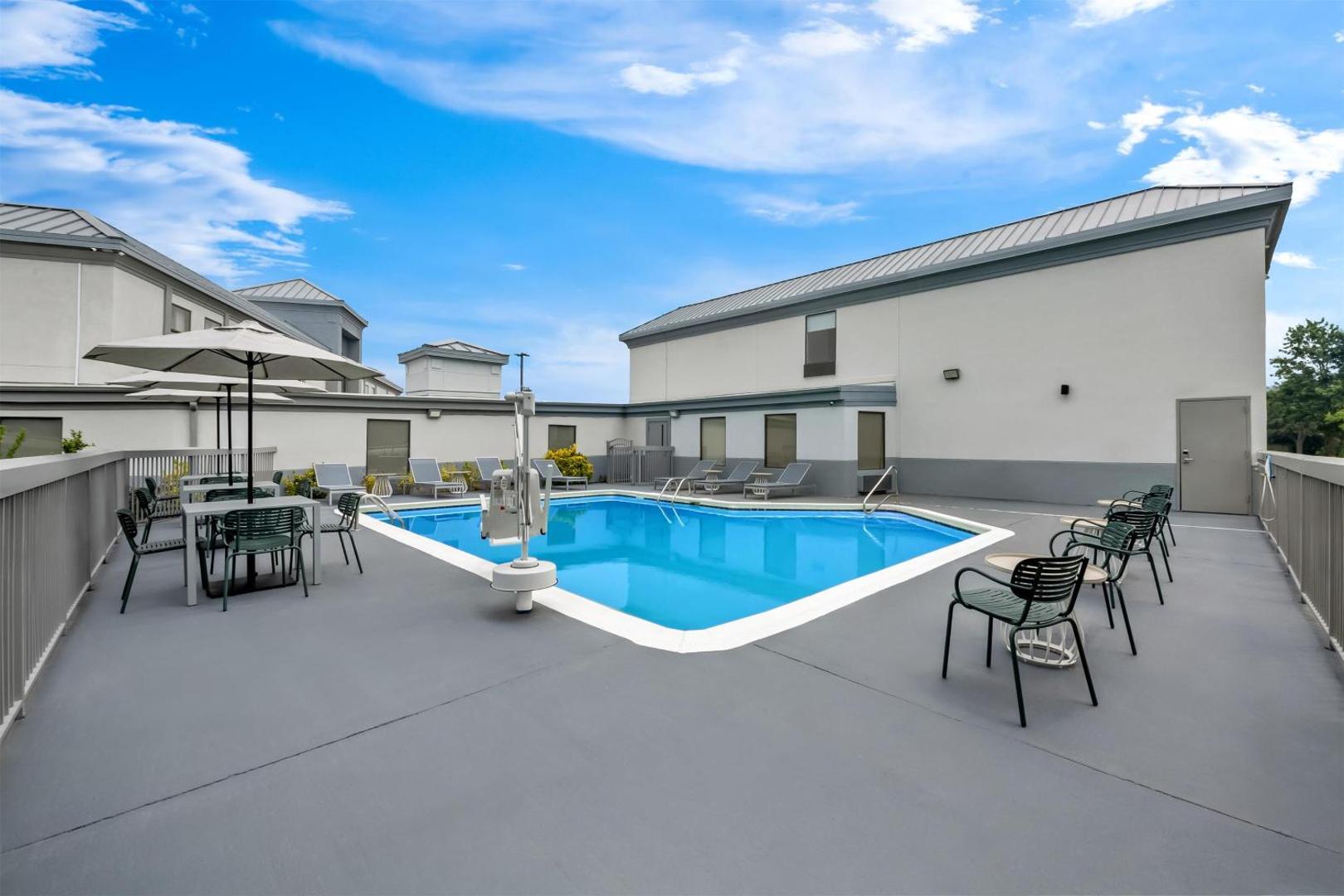 Billede 4: Spark by Hilton Spring Lake Fayetteville