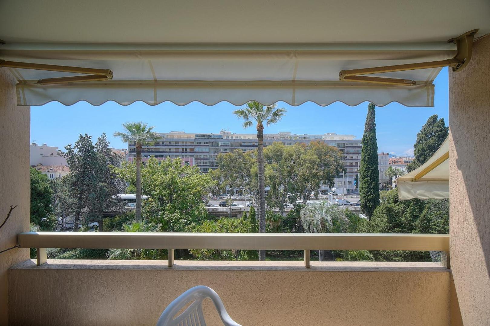 Kuva 2: REF 1514 - Apartment with unobstructed view to rent