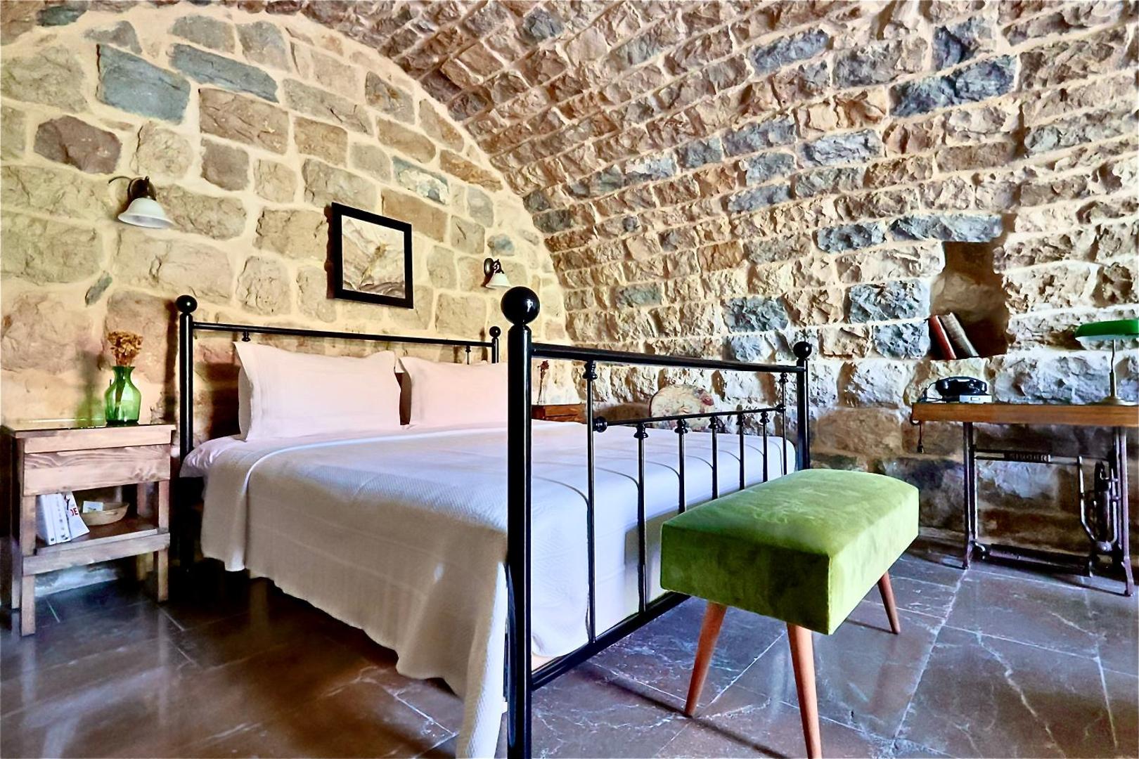 Fotografie 5: Stone Cellars