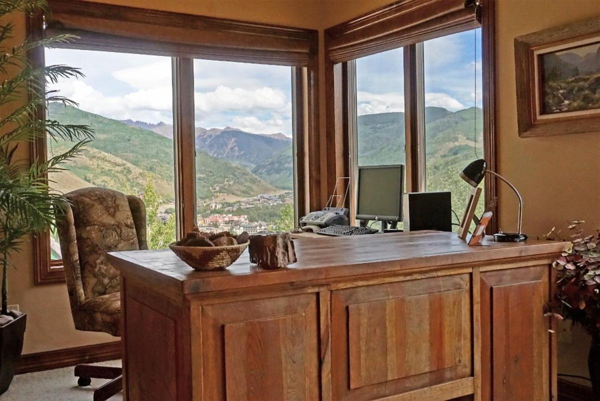 Bilde 4: Private Elevator, Great Outdoor Space, Panoramic Views, Monthly Rentals Available