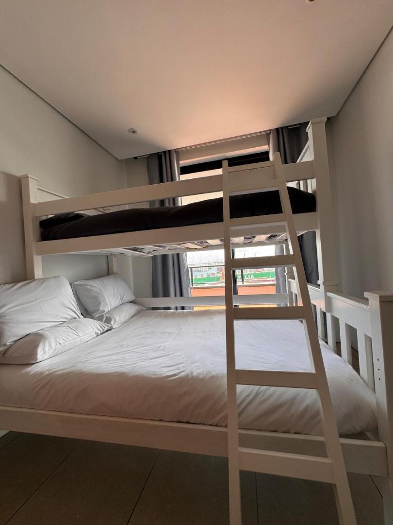 Fotografie 6: Accommodation Front - Comfy 3 Bedroom with Ocean views