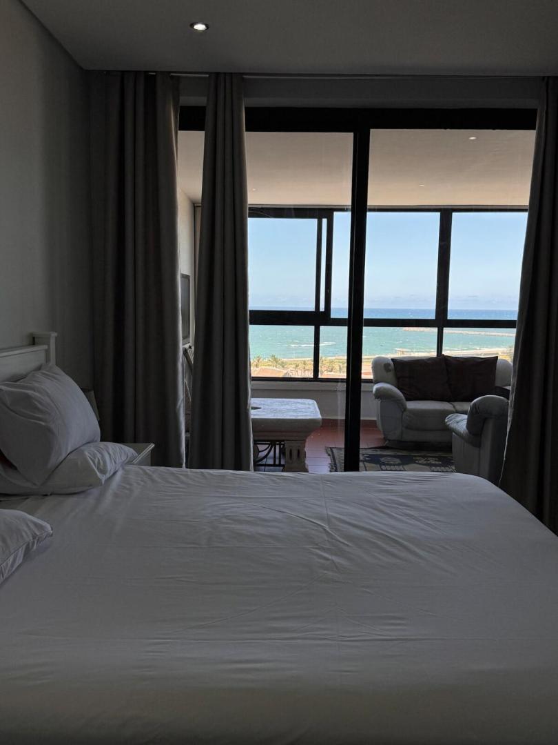 Fotografie 10: Accommodation Front - Comfy 3 Bedroom with Ocean views