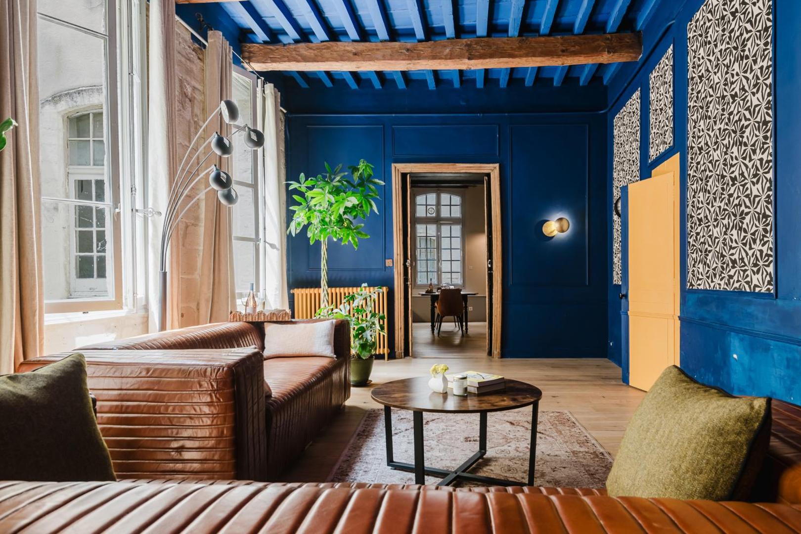 Фотография 2: Unique character apartment - heart of Avignon - quiet & charming