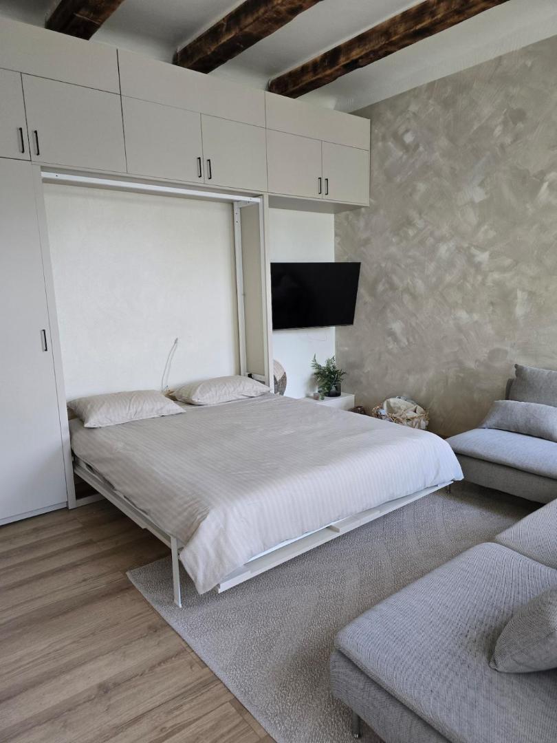 Φωτογραφία 9: Adele Place