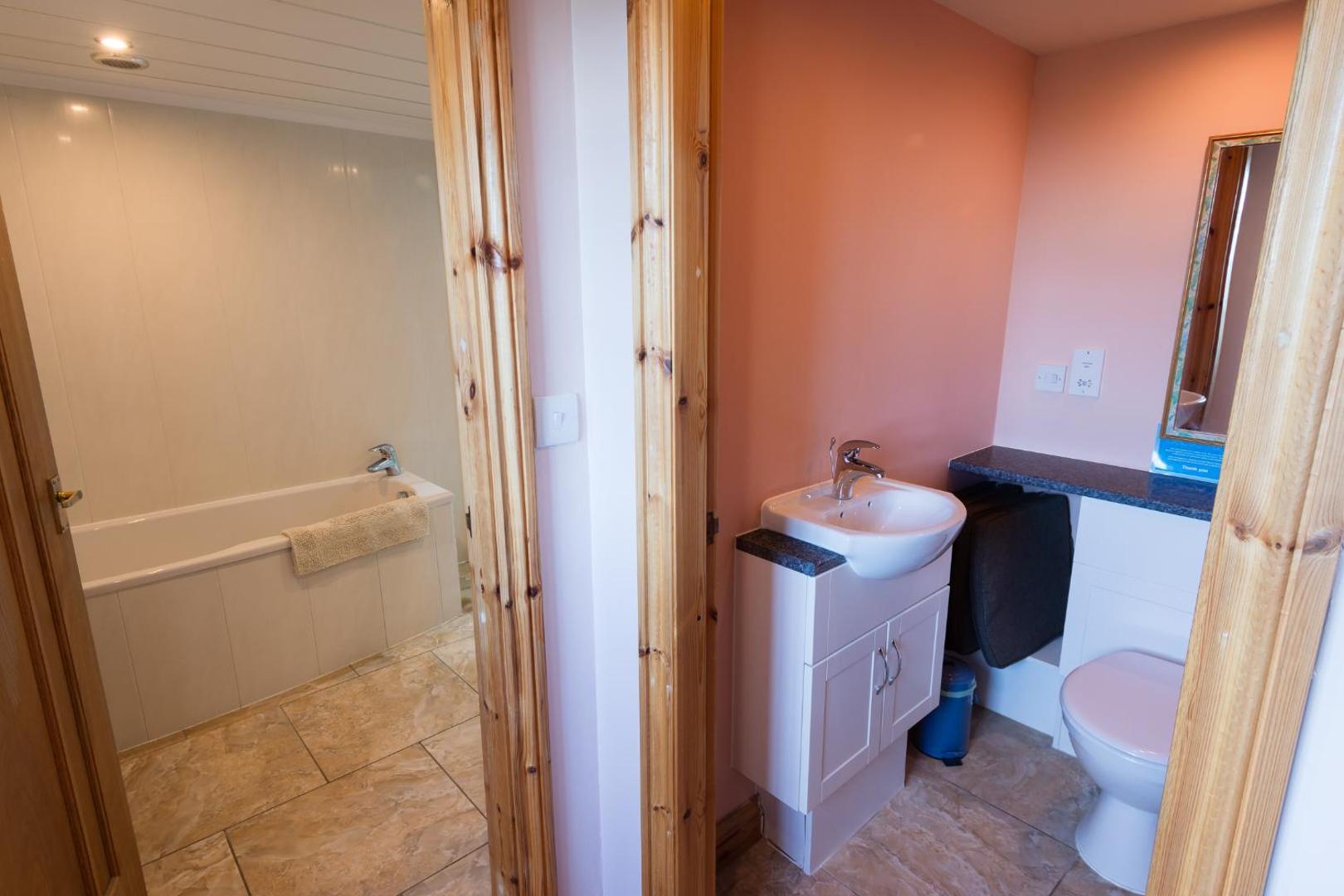 Billede 8: Rosecombe, Borrowby Farm Cottages