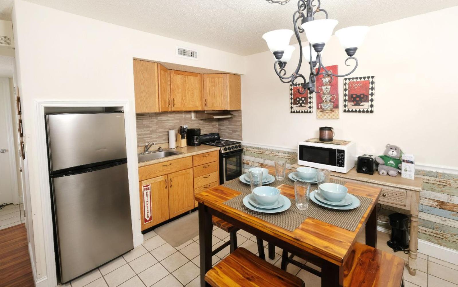 Photo 7 : Oak Square 305