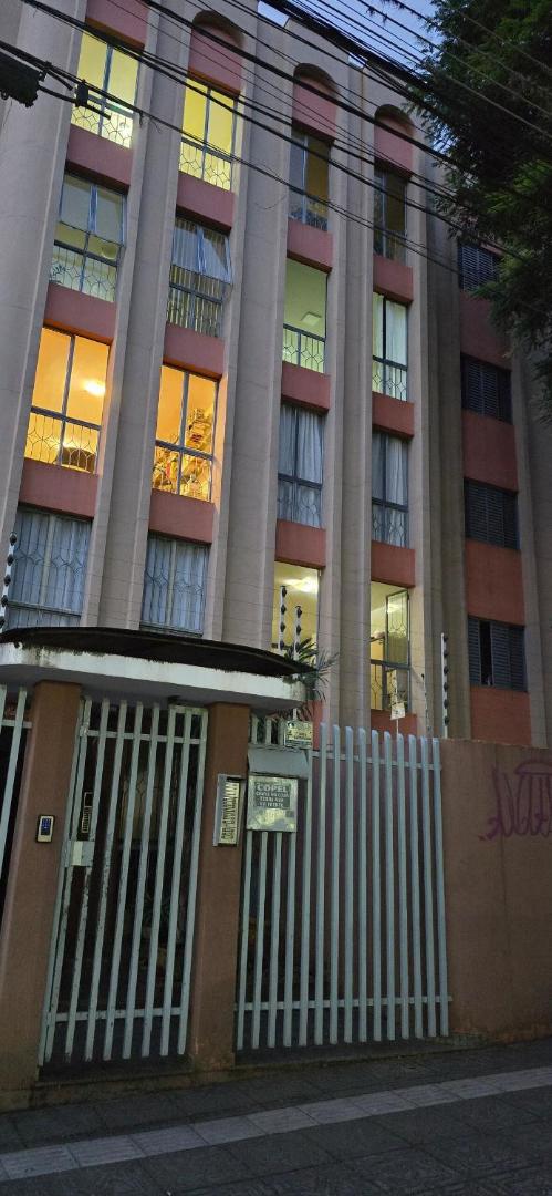 Billede 3: Edificio Italia - 3 quartos - 2 banheiros - 1 garagem coberta - Taxa Para Hospedes Com Pets