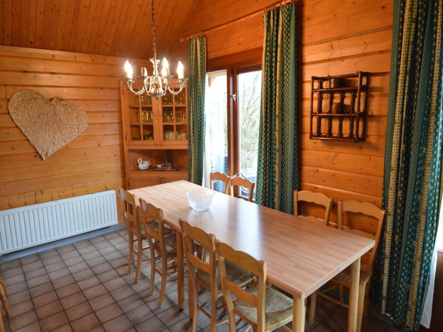 Foto 3: Comfortable Chalet in Ovifat near Ski Lift