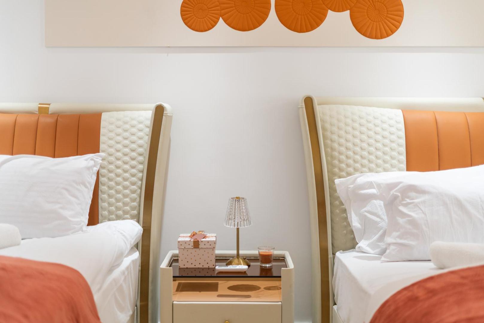 Photo 2 : Chic & Modern 1-Bedroom Apartment in Prime Mayfair H2