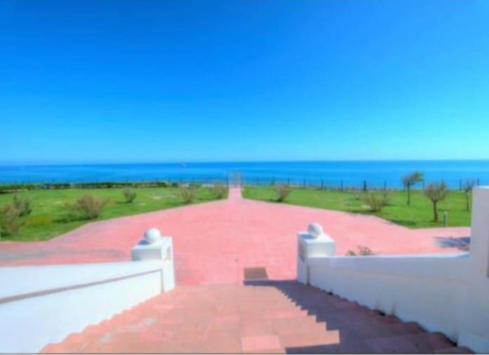 Fotografia 7: Studio - stunning sea view