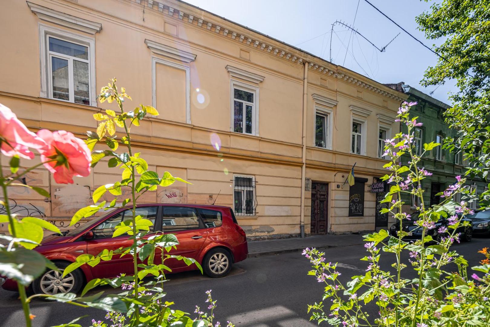 Foto 10: 1 кімнатна квартира подобово-погодинно біля ЖД вокзалу та костелу Єлизавети