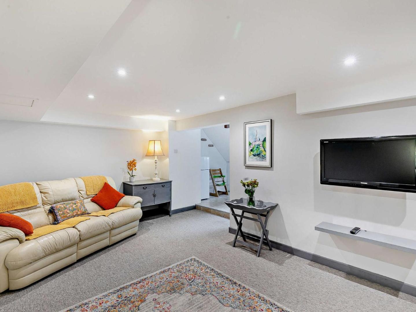 Foto 7: 2 Bed in Ross-on-Wye 95082