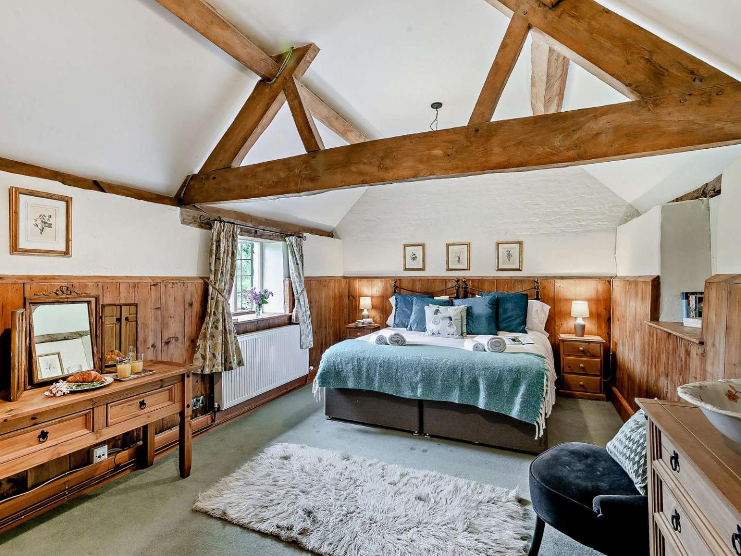 Foto 8: 2 Bed in Ross-on-Wye 95082