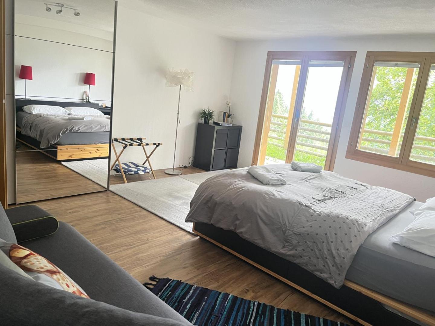 Fotografia 4: Bed & Breakfast in car-free Wengen - Hop in Nest BnB