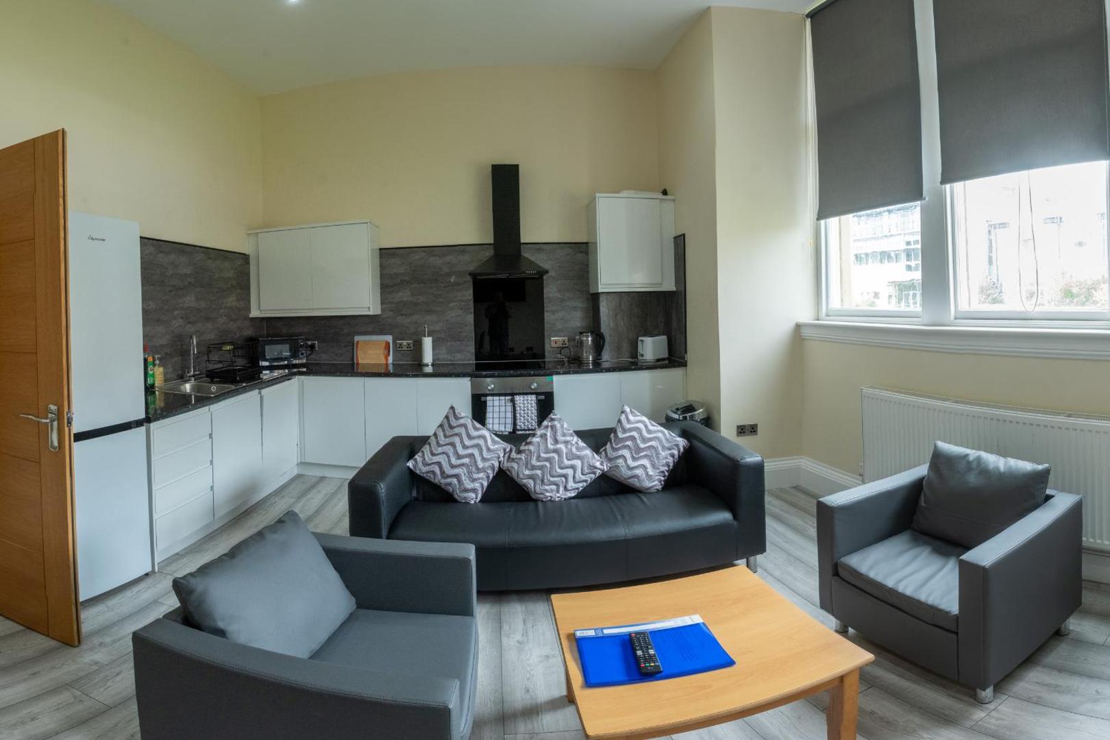 Foto 2: Large Flat in Edinburgh F2 with Mountain View