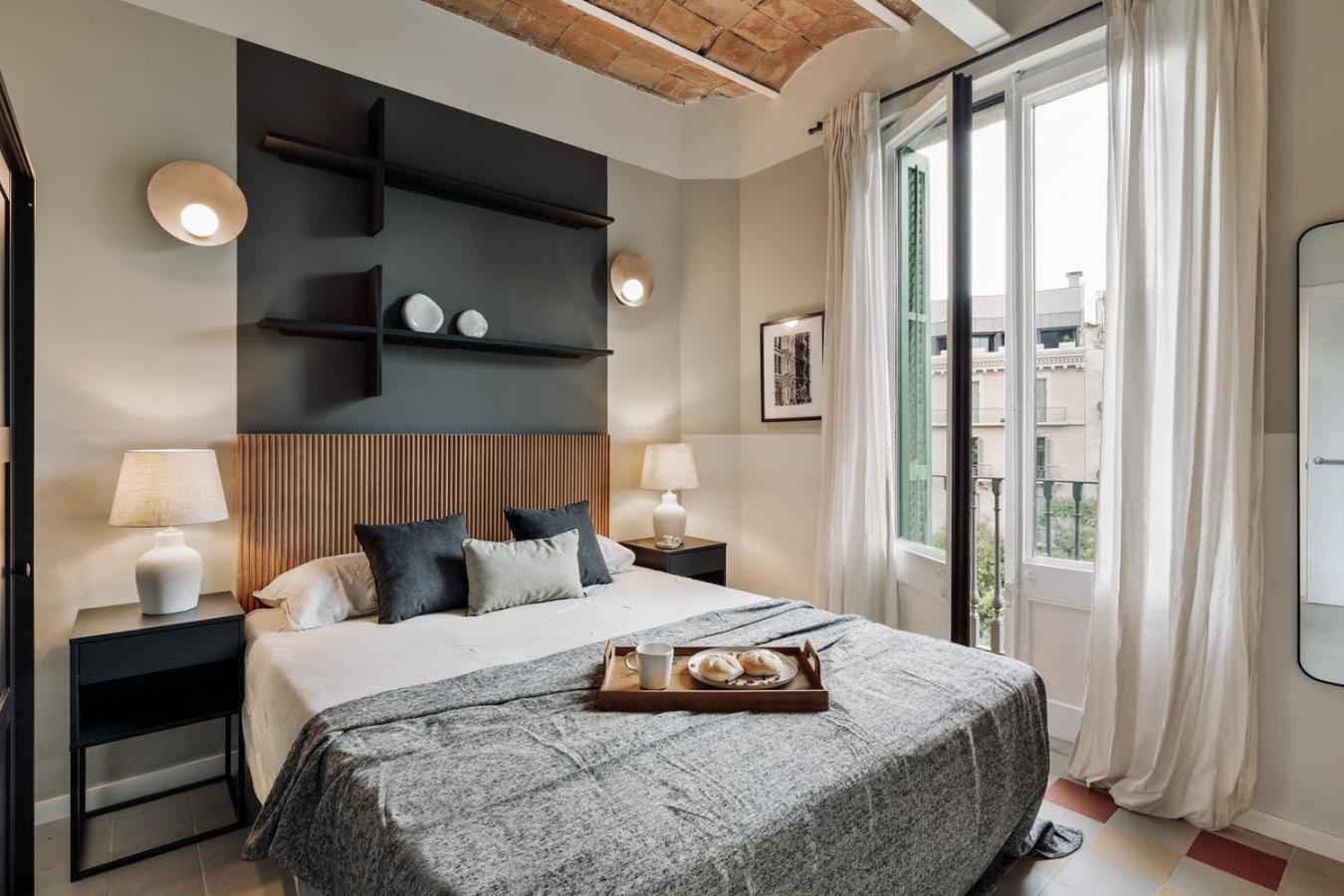 Φωτογραφία 4: Andy - 2 bedrooms and office and balcony in Eixample Dreta