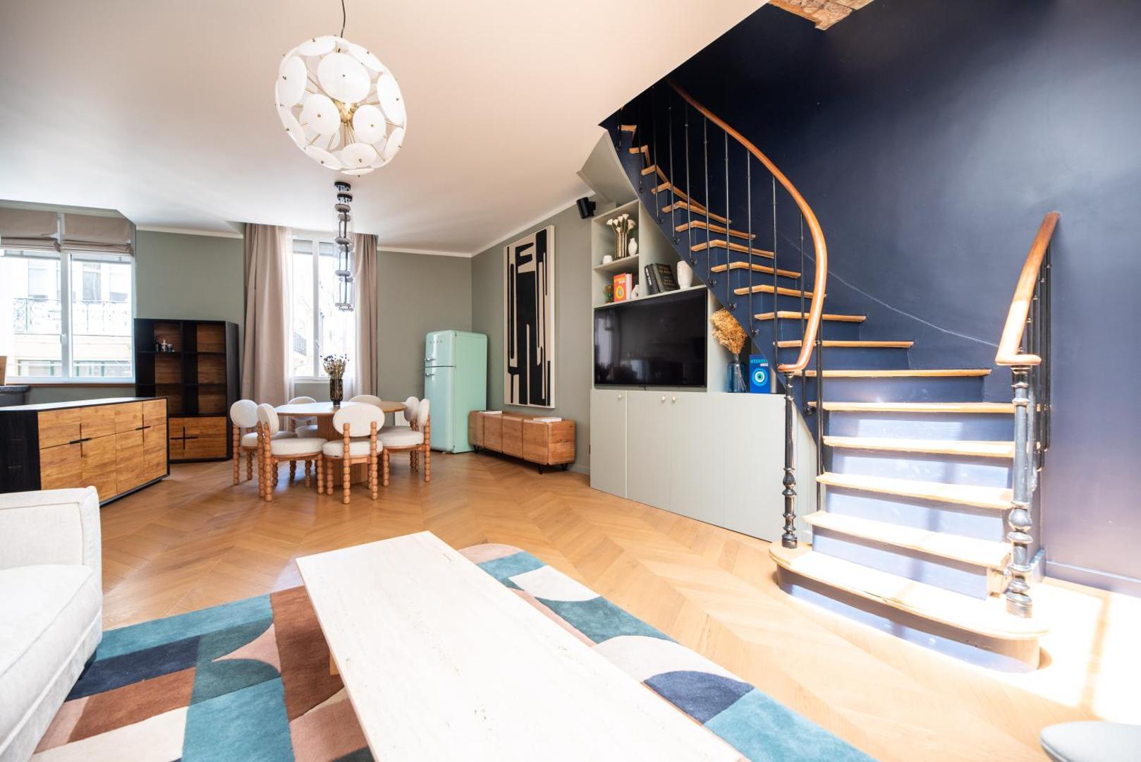 Bilde 2: Stylish Duplex in Paris' Center