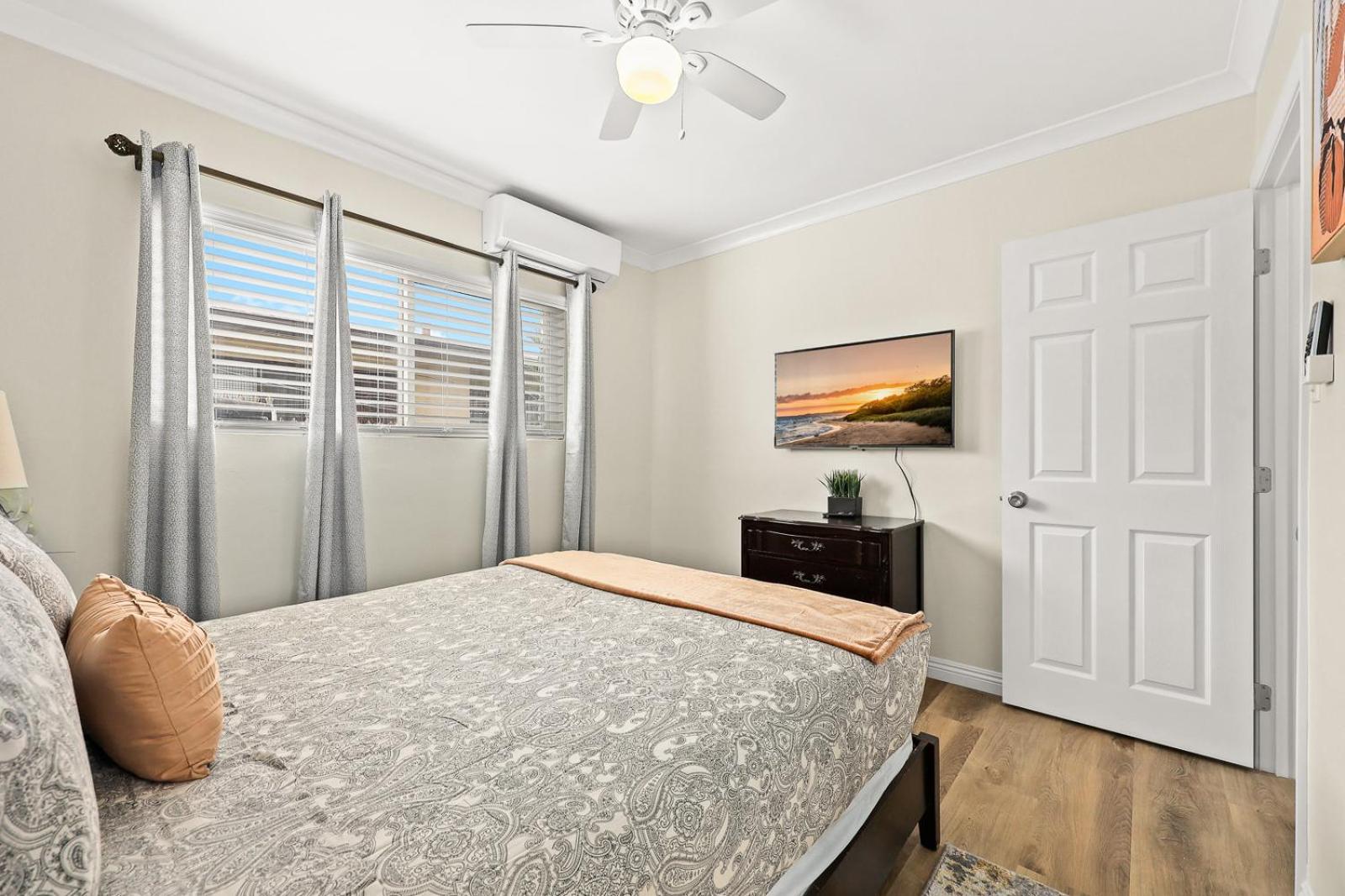 Billede 8: Bright & Cozy Getaway-10min to Downtown LA