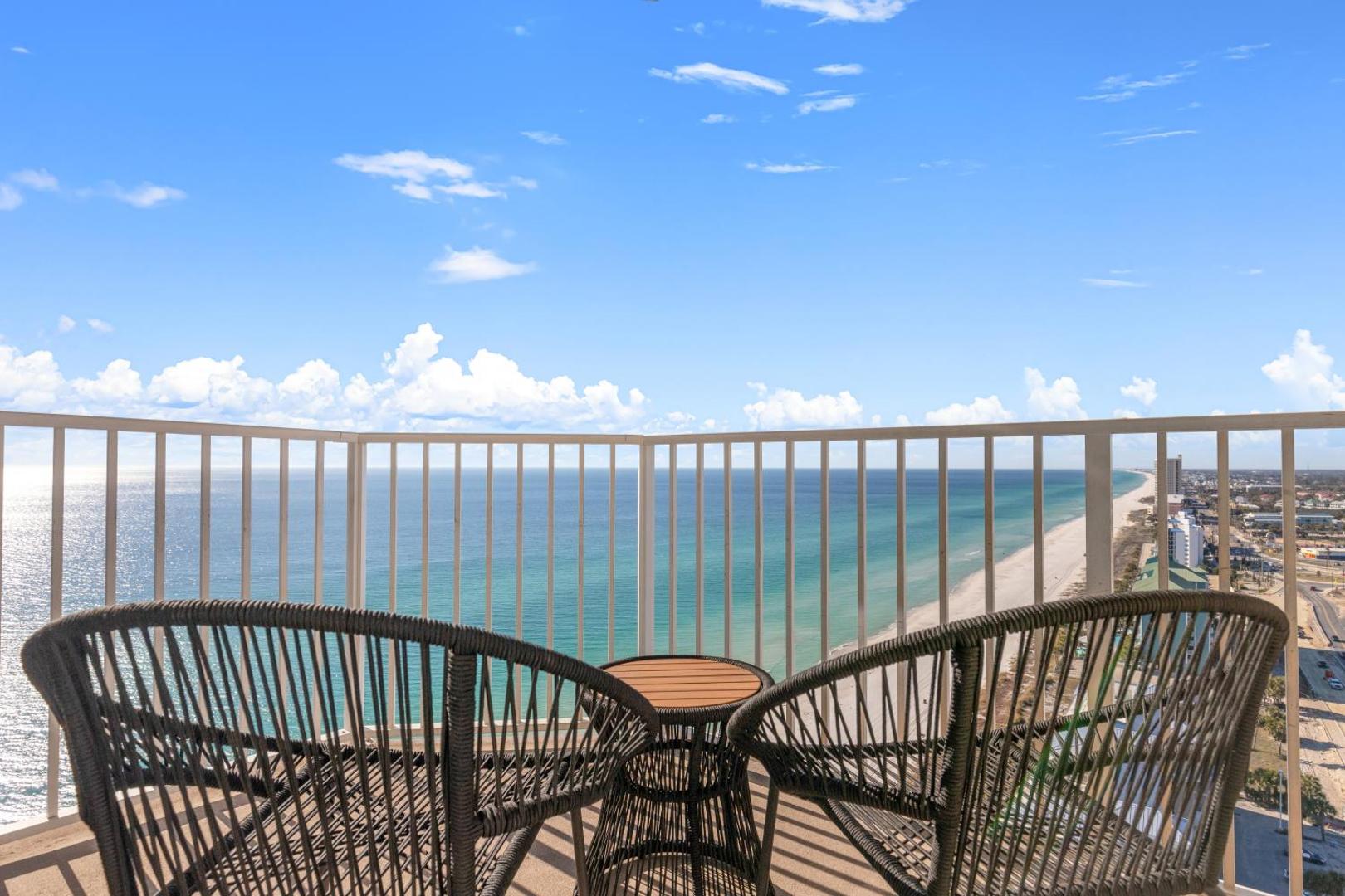 End Unit - Directly On The Gulf! Sleeps 6! Italian Luxury Furnishings!の写真10