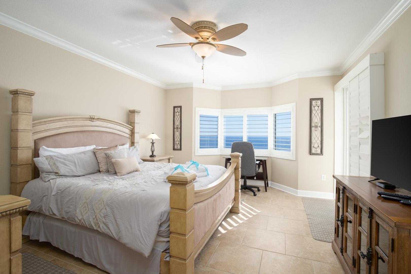 Bilde 2: Sleep in Comfort in The Most Spacious 2 Bedrooms Tidewater Has to Offer