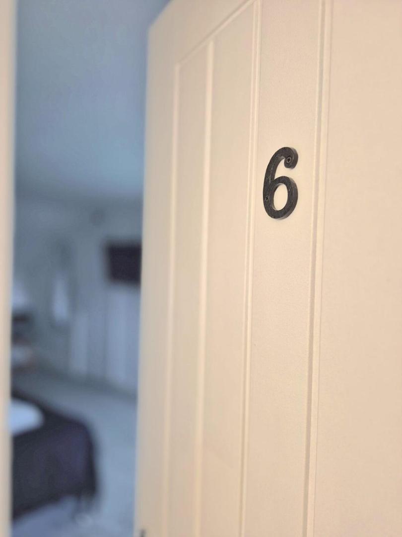 Billede 3: Executive Studio - Modern Comfort in Derby # 6