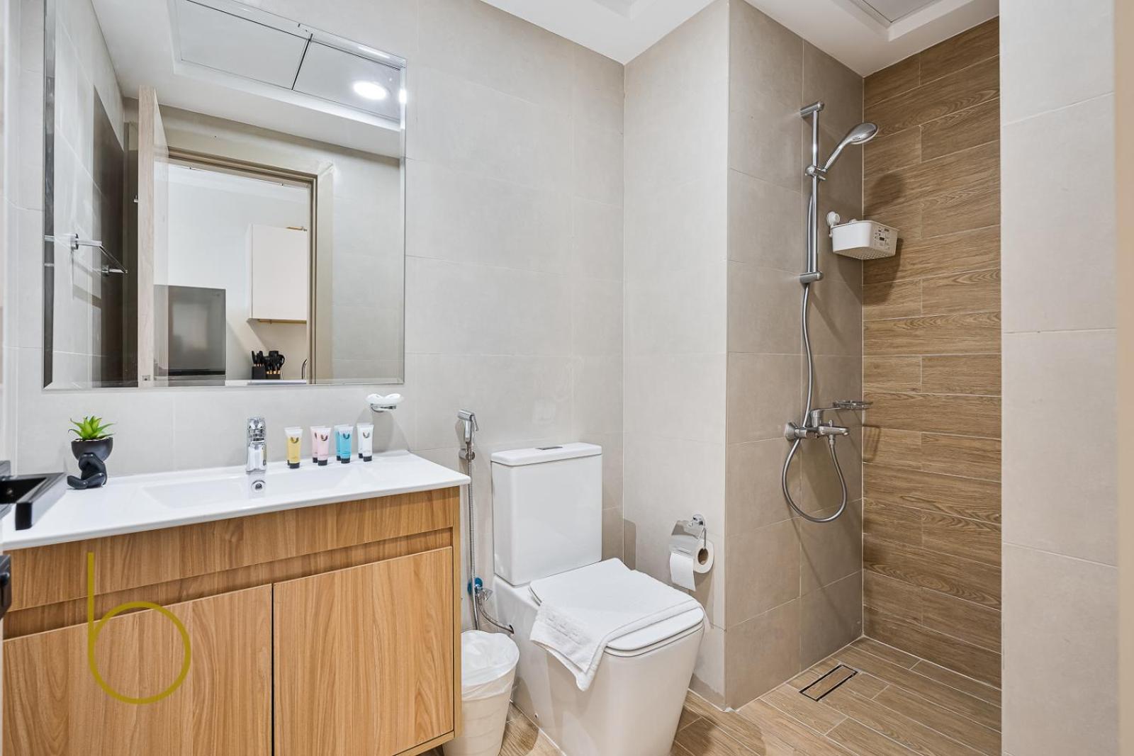 Foto 5: Bookable - Alexis Tower, Studio Room with Balcony