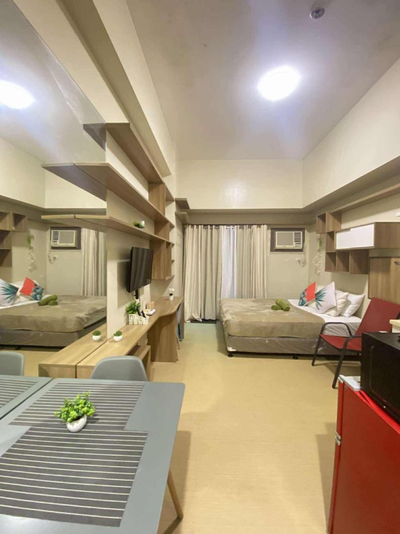 Billede 3: Studio Unit in Avida Towers 1st Floor with Terrace Garden Vie
