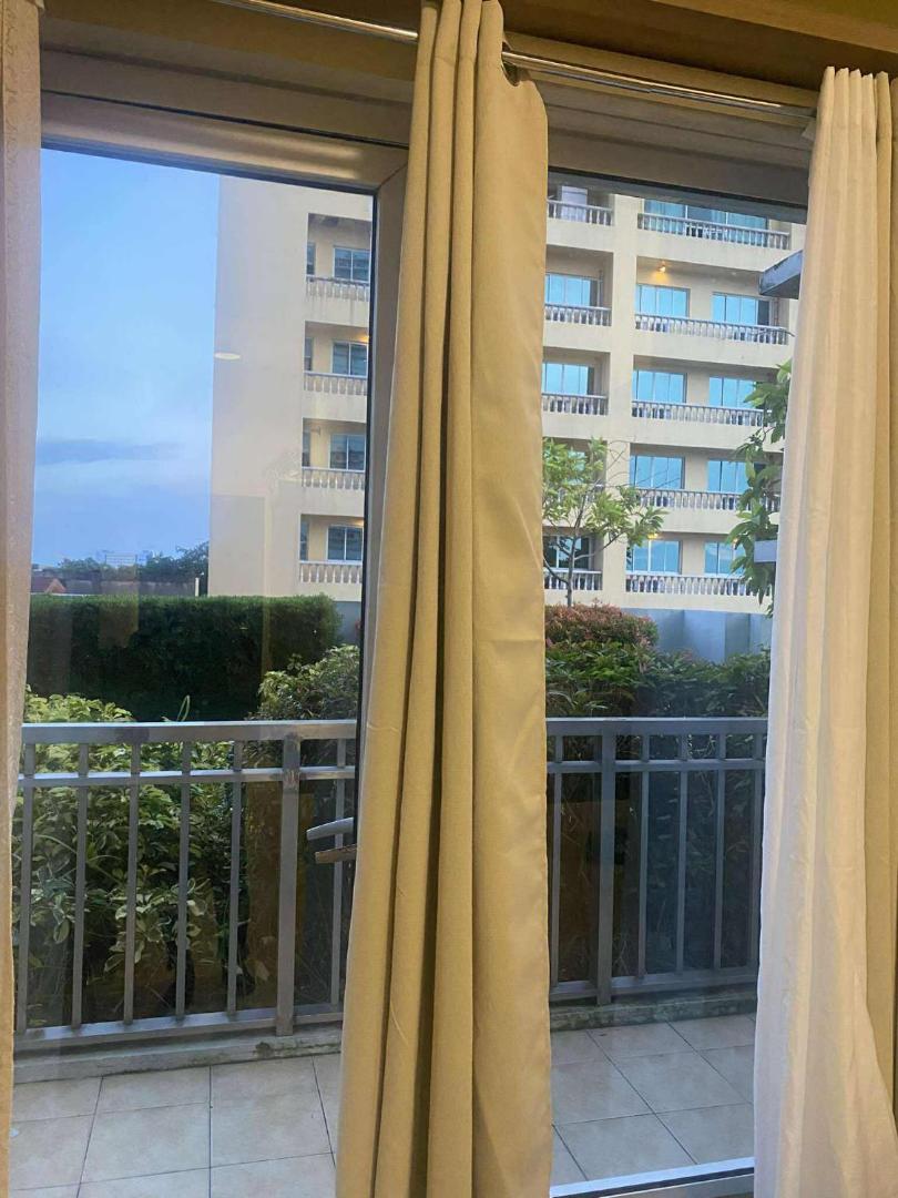 Billede 10: Studio Unit in Avida Towers 1st Floor with Terrace Garden Vie
