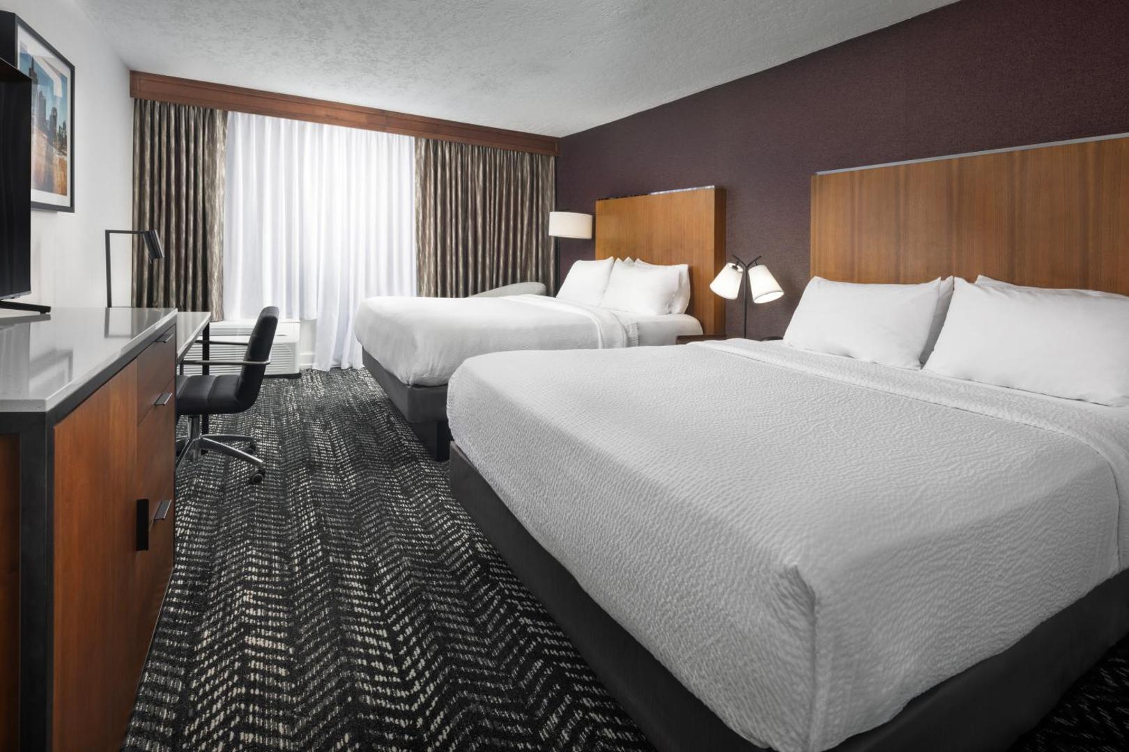 Foto 3: Four Points by Sheraton Kansas City Airport