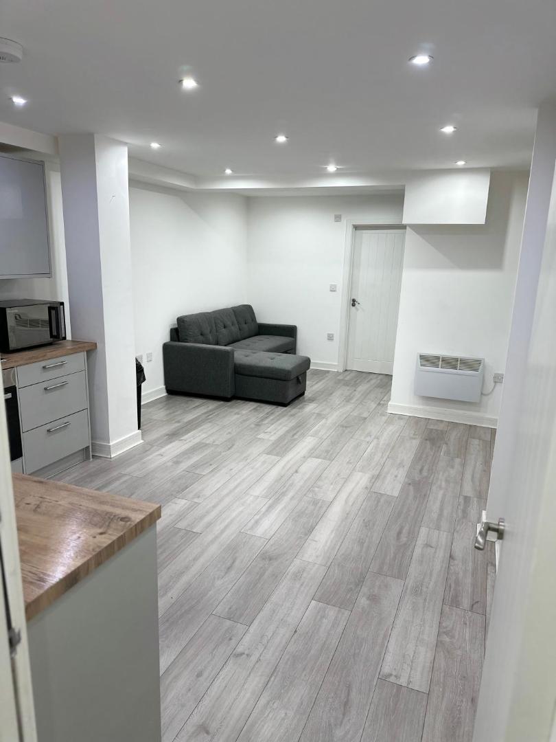 Photo 8 : Flat 2 - Epsom High Street