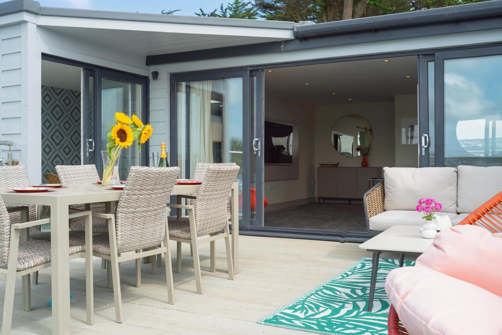 Foto 5: FERRYPOINT - 3 Bed Stylish Beachfront Retreat