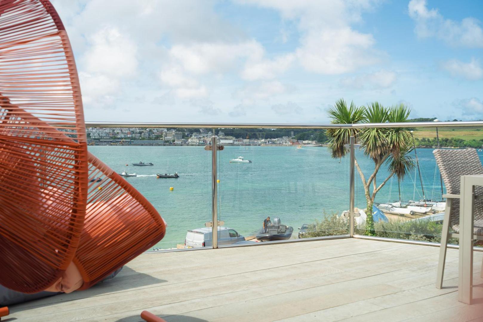 Foto 7: FERRYPOINT - 3 Bed Stylish Beachfront Retreat
