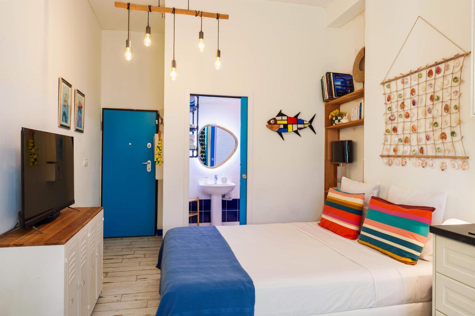 Foto 6: Studio Shell 22M2, 120m Vieux-Port, Clim, Wifi, Accès autonome avec code