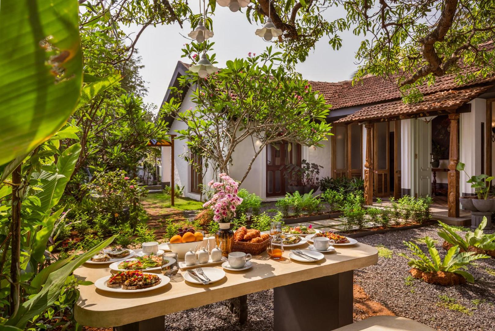Fable by RÊVE Escapes - Premium 3 BHK Villa Near Vagator Beach photo 5
