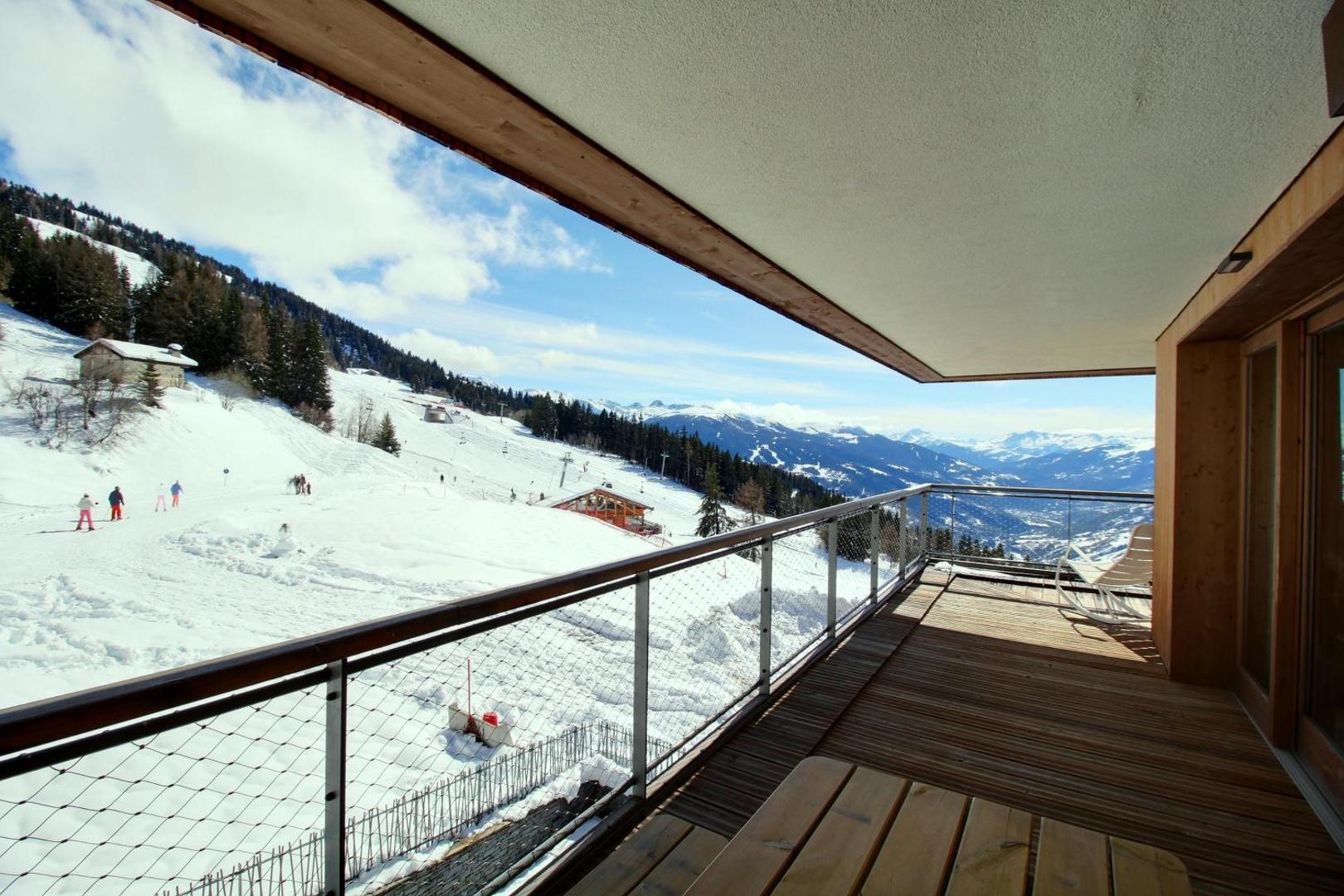 Foto 10: ARC 1600, LE RIDGE, Appartement 10 personnes Vue Montagne - ski aux pieds - Sauna, Hammam, Piscine