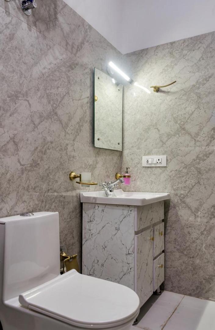Foto 7: Jim & Holmes Resort & Luxury Residences in Jim Corbett National Park