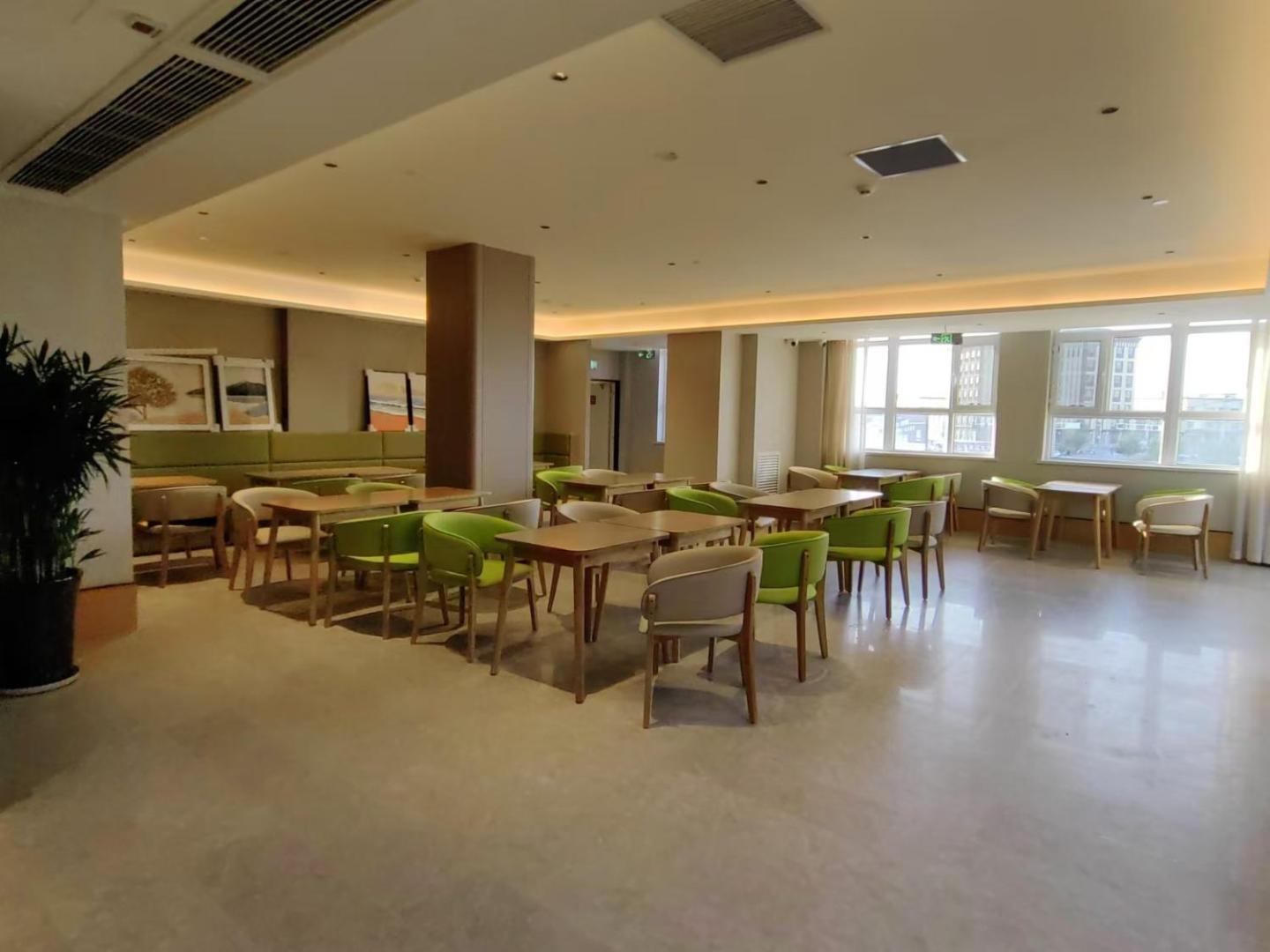 Kuva 3: 万信至格酒店库尔勒二师医院新四中店