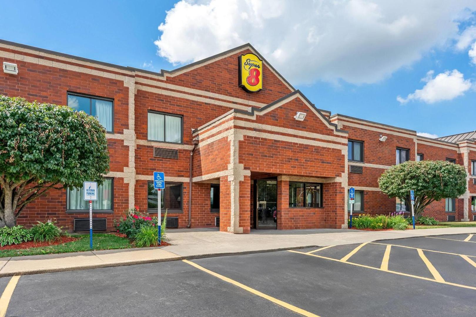Foto 7: Super 8 by Wyndham Elgin