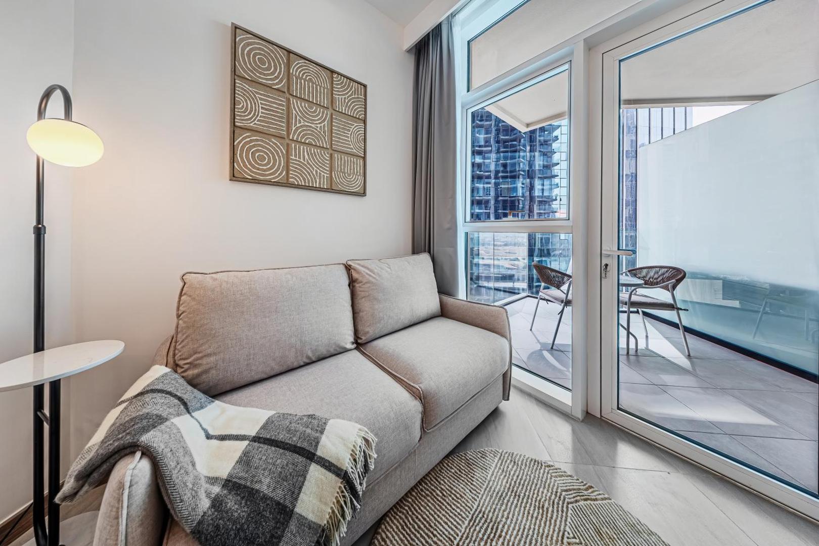 Kuva 8: Studio with Style for 3 in Missoni, Business Bay