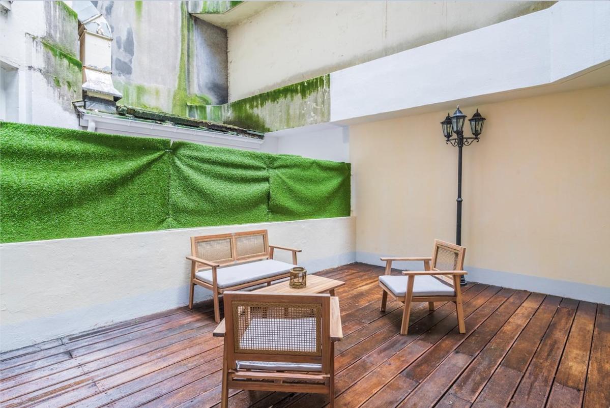 Bild 10: Studio with terrace #SacréCœur#Montmartre - V