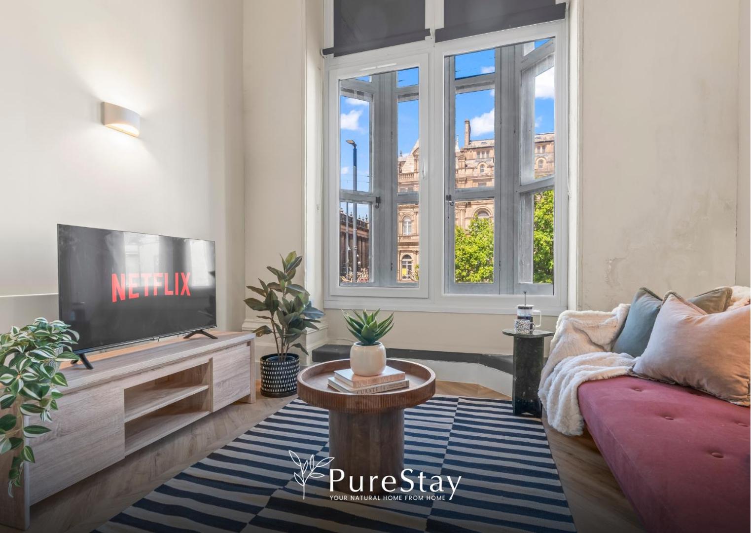 Foto 4: Stylish Flat in Central Leeds with Mezzanine Room Sleeps 4 by PureStay