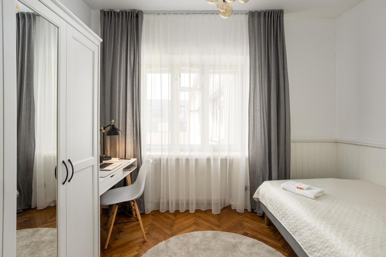 Billede 4: 1800 by Vince Stay - Private Rooms in Town Hall Square