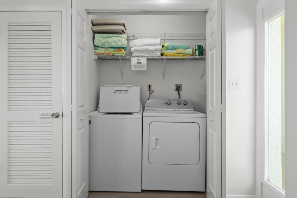Φωτογραφία 9: Loggerhead Cay 504
