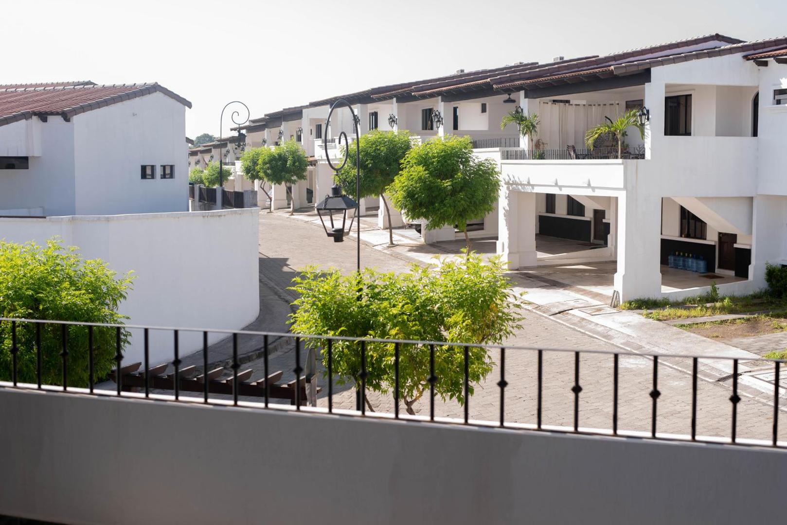 Foto 4: House in San Miguel, Res. San Andres