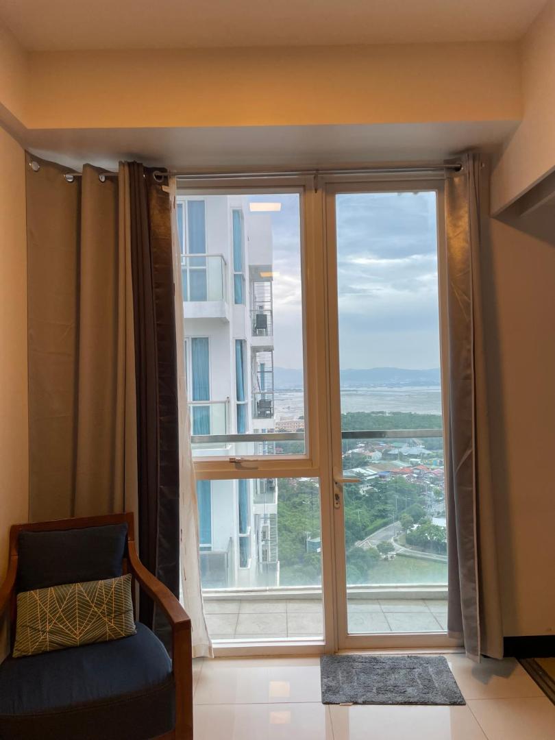 Photo 9 : Studio with balcony in 8 Newtown Blvd
