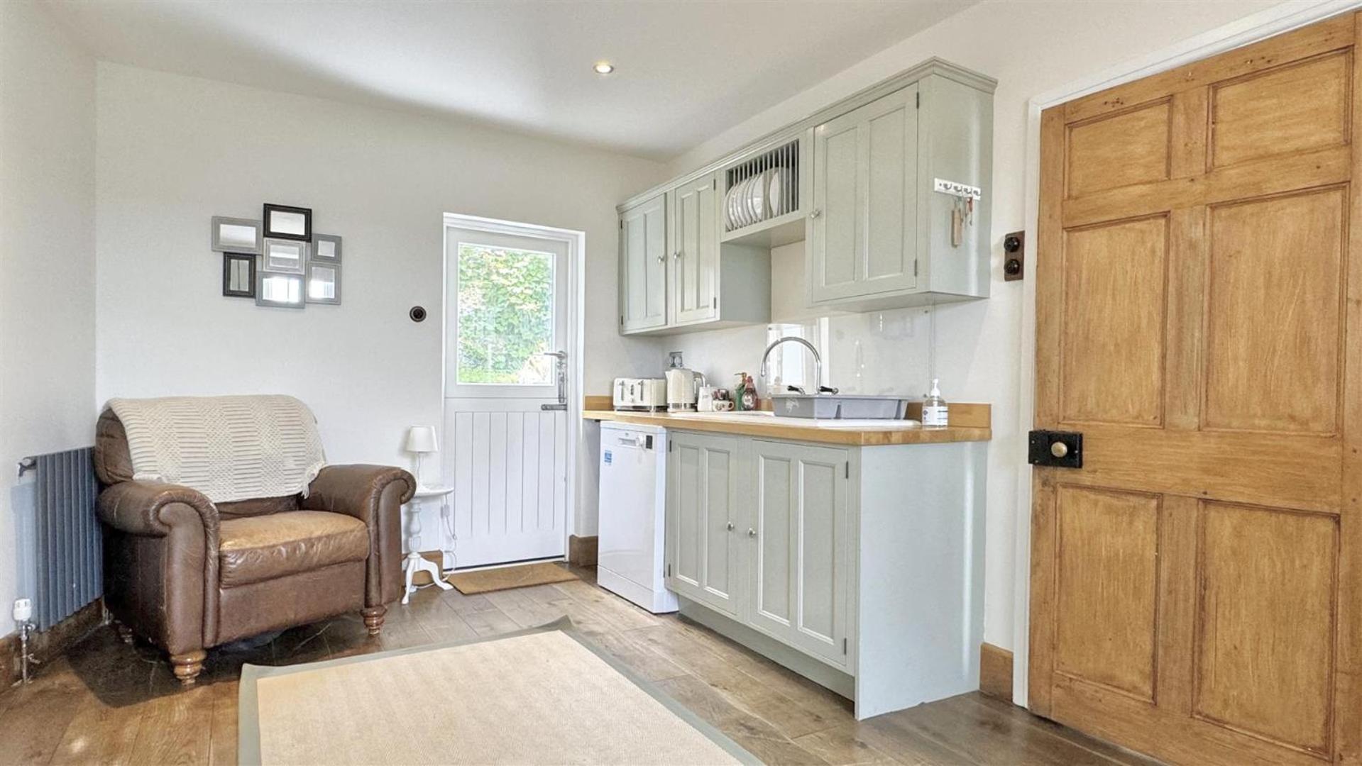 Billede 5: Devon, Sleeps 5, beaches, dog friendly, log burner