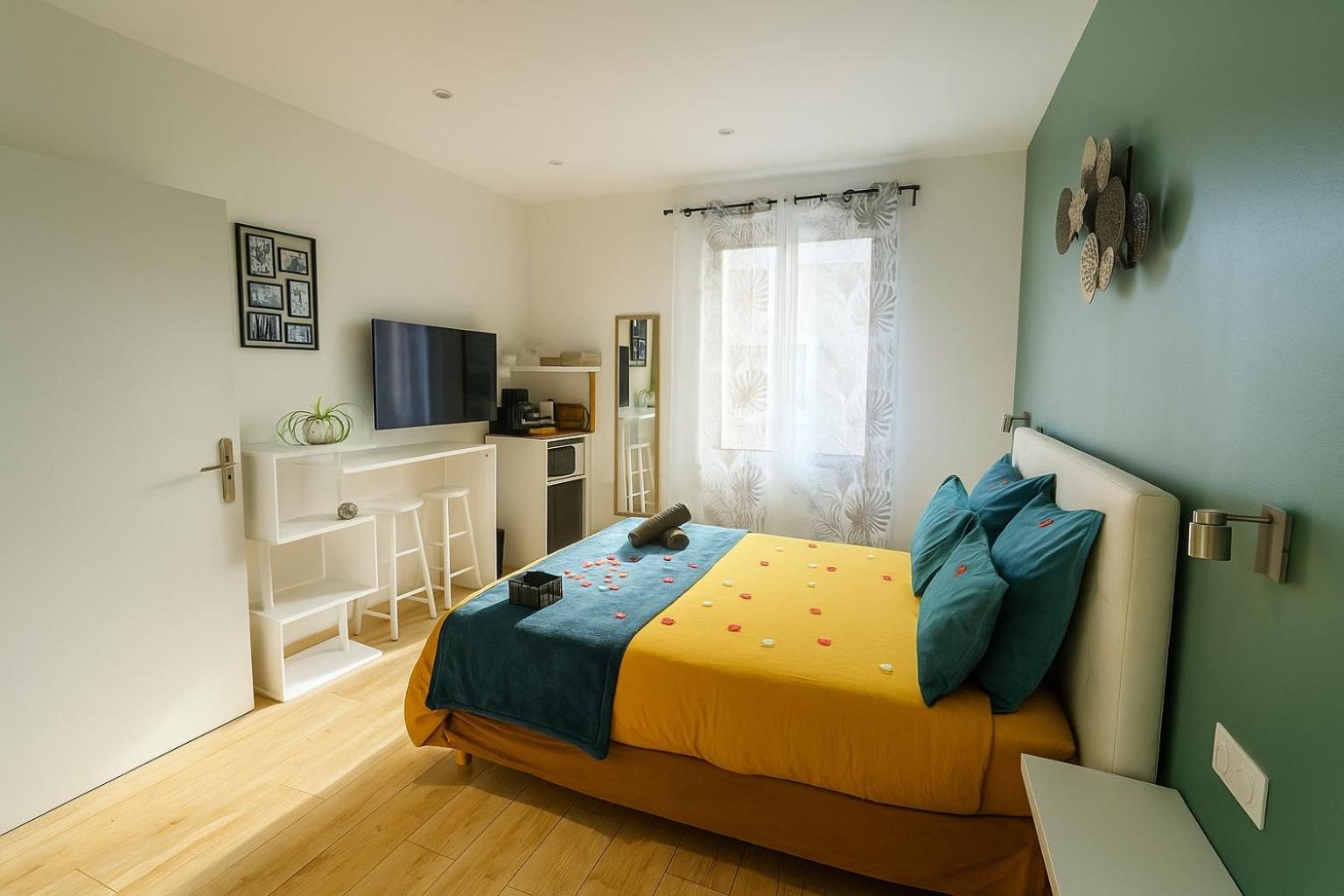Photo 5 : Le bourget - Suite romantique